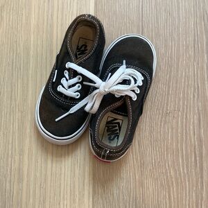 GUC little girl VANs